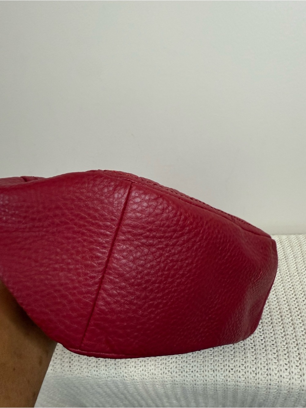 Cole Haan NWT  Pebbled Leather Hobo Bag in Velvet Red - Picture 7 of 14